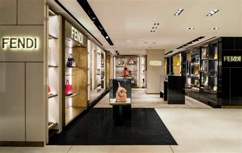 fendi la rinascente milano|Boutique FENDI Milano Rinascente Men Milano.